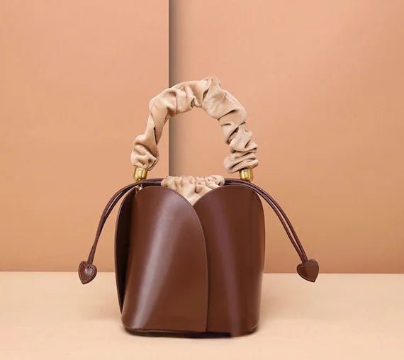 Tulip Mini Bucket Bag, Camel & Navy Blue – BALETTI
