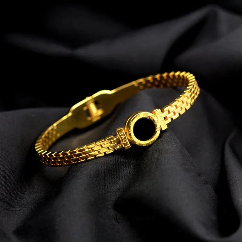 18k Gold Engraved Love Bangle